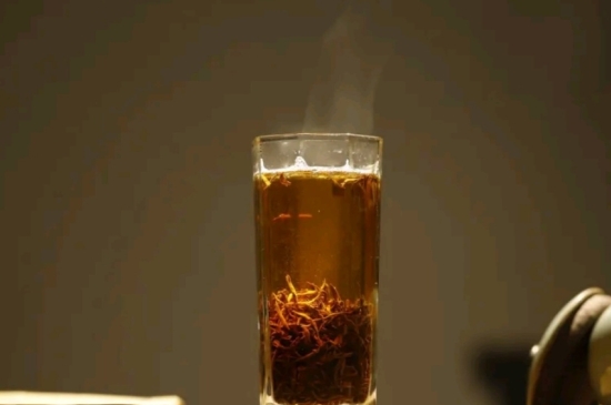 一天3杯紅茶抗癌，常飲紅茶對身體有好處！
