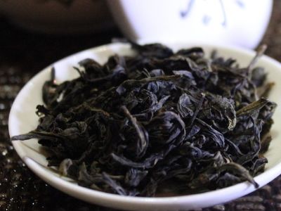 大紅袍好還是白茶好，福鼎白茶和大紅袍哪個(gè)貴？