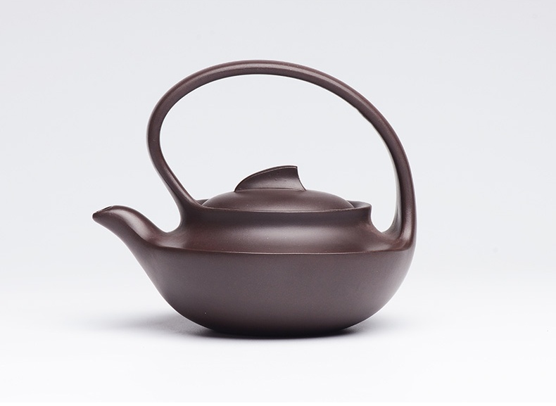 提梁精美紫砂壺，創(chuàng)意手工紫砂壺